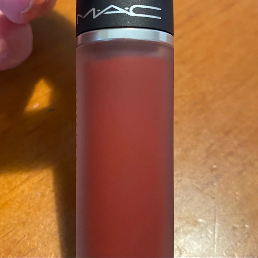 MAC Powder Kiss Liquid Lipcolour Devoted to Chili